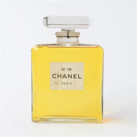 Rare Vintage Chanel No. 19 Factice Dummy Bottle 